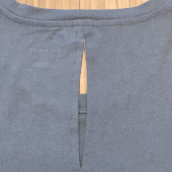 NWT Halogen Blue Sleeveless Top - Picture 8 of 10